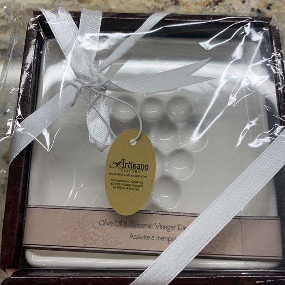 Artesian Deaign olive oil vinegar dipping plate NWT - Picture 2 of 4